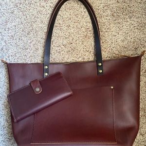 Portland Leather Large Zipper Tote And Bifold Wallet in Cognac